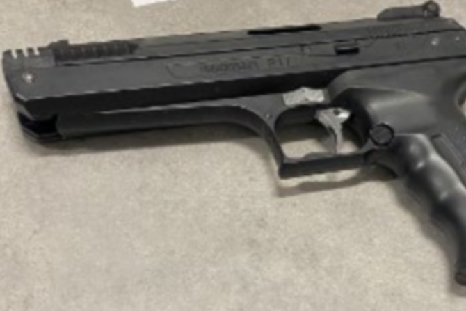 Mark Thomas Moore, 35, Sentenced to 180 Months for Series of BB Gun Holdups