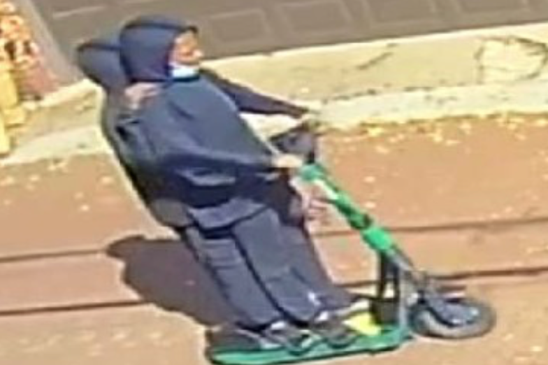Wanted | Two Suspects in A Street Armed Robbery