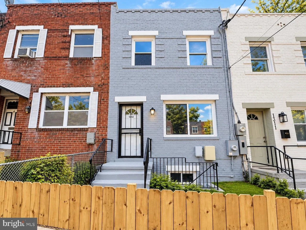For Sale | 1313 Dexter Terrace, SE - $325,000