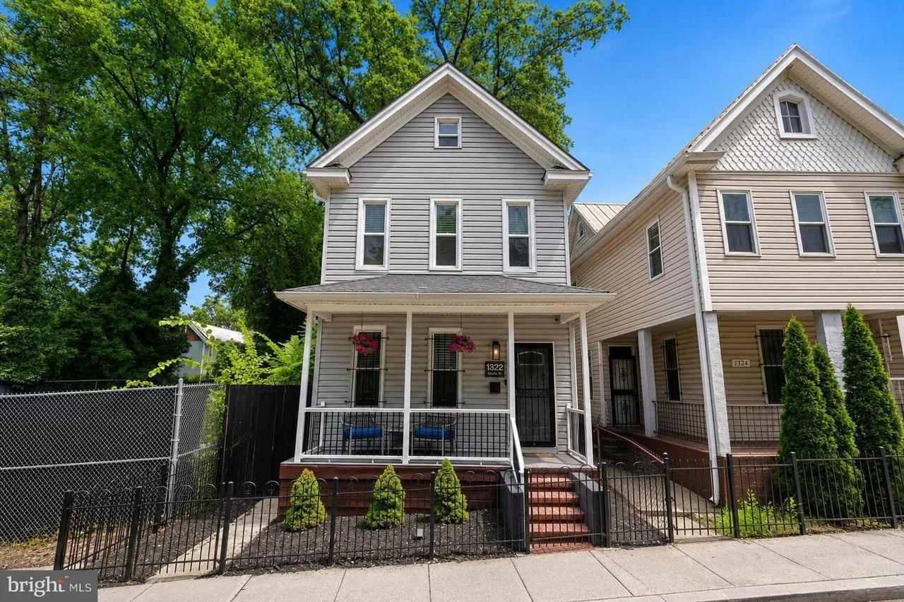 Price Drop | 1322 Morris Road SE - $549,900