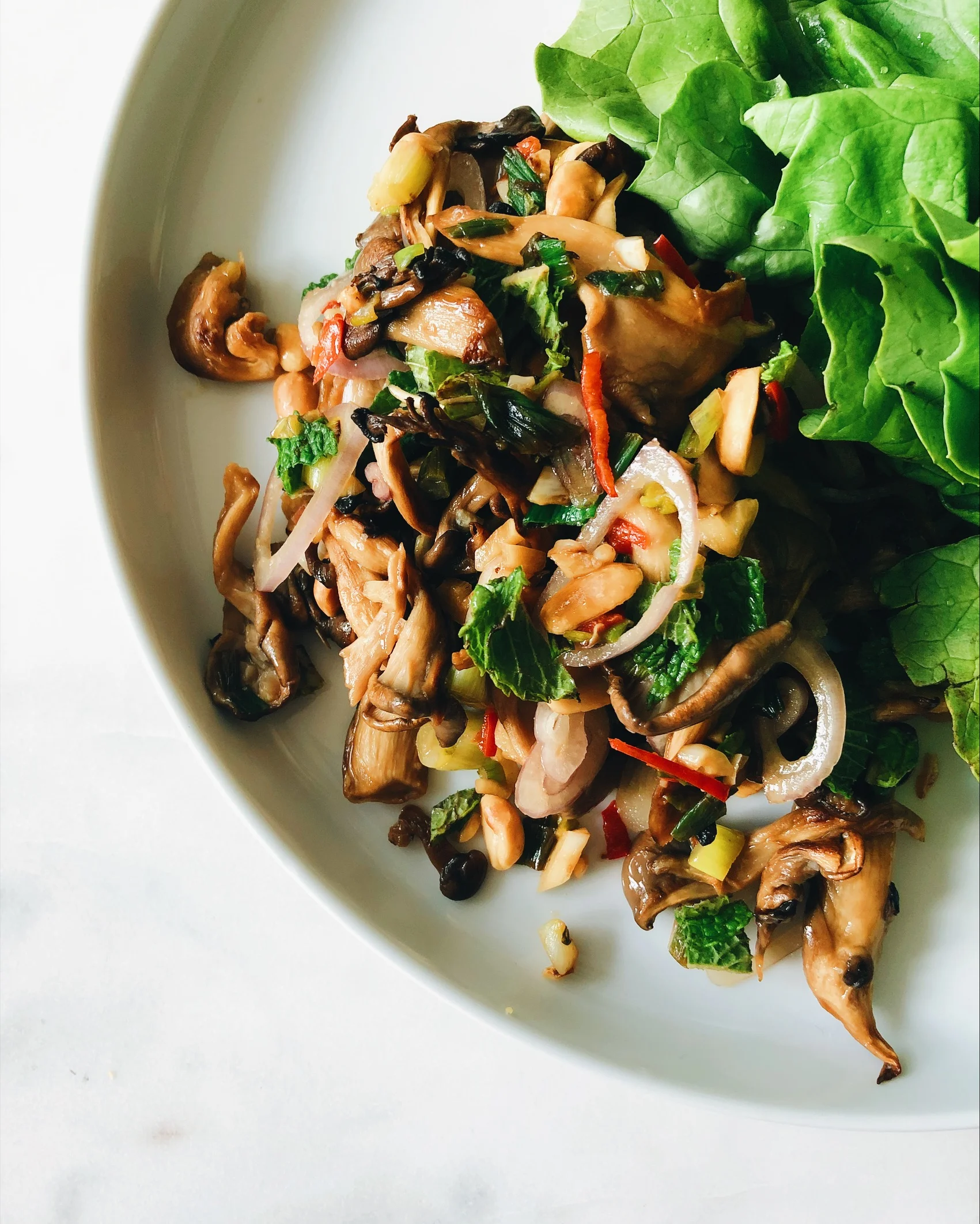 thai-mushroom-larb-lettuce-cups.jpg