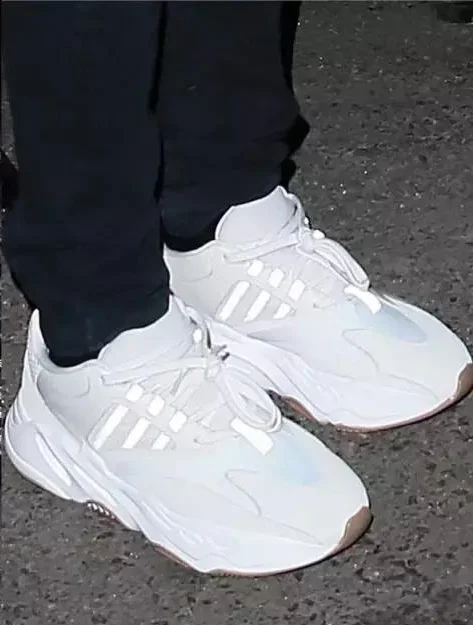 Yeezy Boost 700
