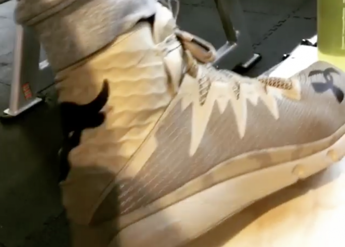 under-armour-delta-rock-trainer-desert-sand-696x498.png