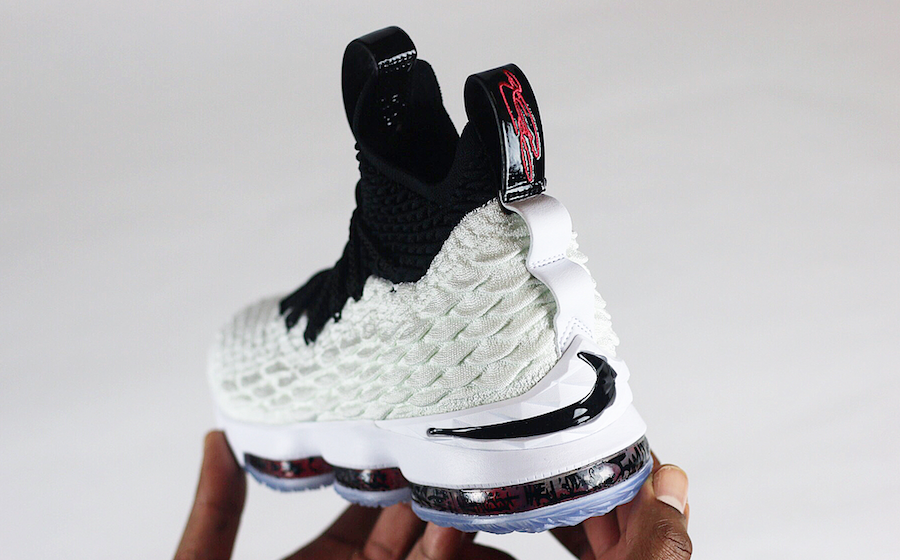 nike-lebron-15-graffiti-1.png
