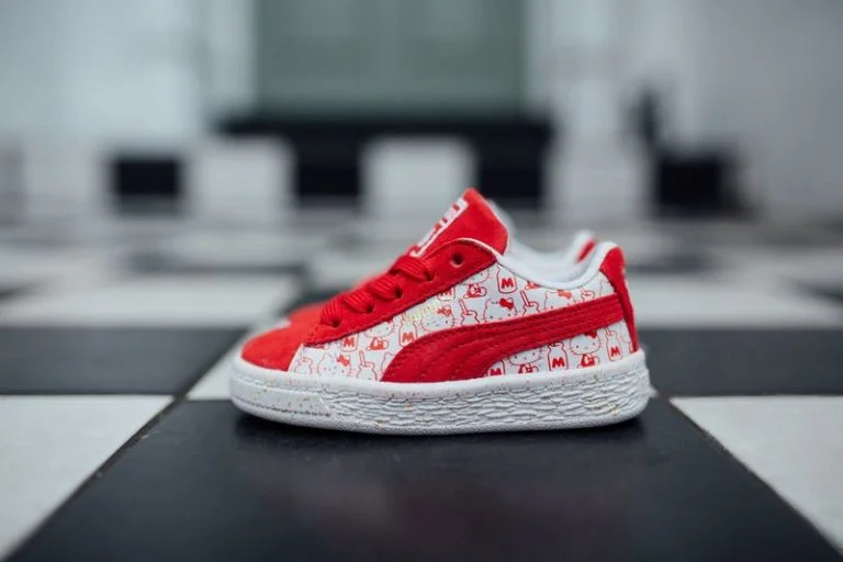 hello-kitty-x-puma-suede-release-date-4-768x512.jpg