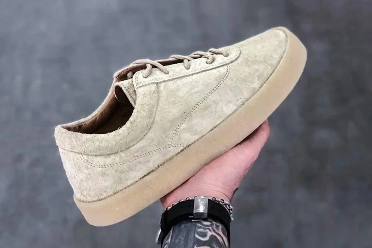 THE YEEZY SEASON 6 SNAGGY SUEDE CREPE SNEAKER