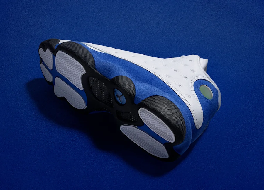 Hyper-Royal-Air-Jordan-13.jpg