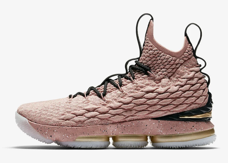 Nike-LeBron-15-Hollywood-897650-600-Side.jpg