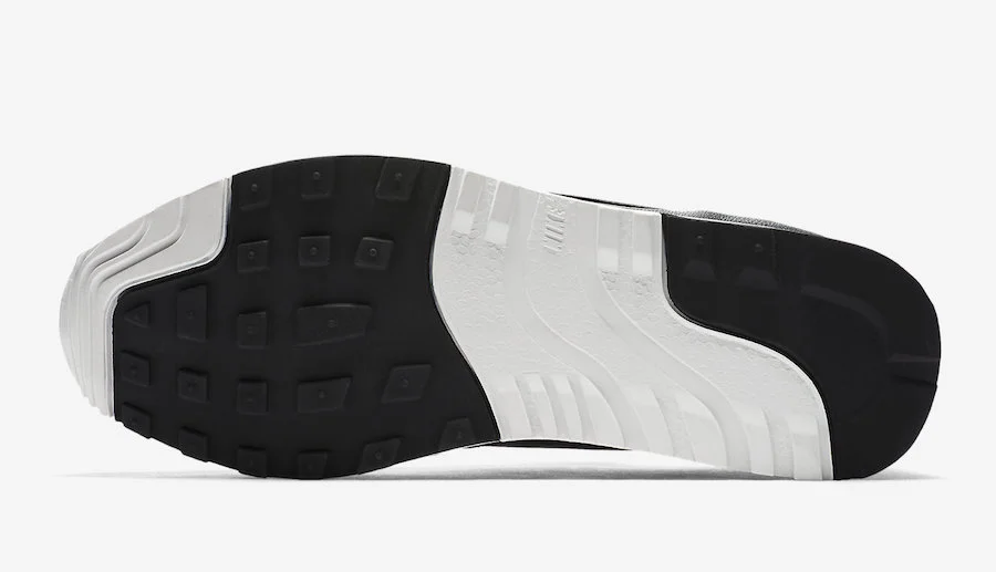 Nike-Air-Safari-OG-2018-Retro-AO3295-001-Outsole (1).jpg