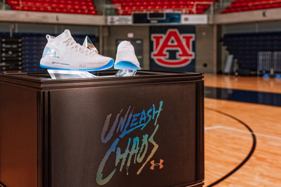 Under-Armour-Unleash-Chaos-Curry-4-Low-Heat-Seeker-3 (1).jpg