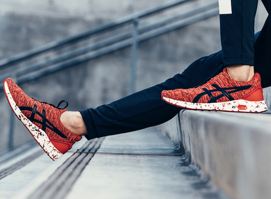 ASICS-HYPERGEL-KENZEN-On-Foot.png