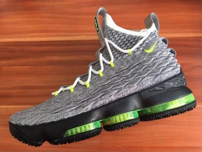  NIKE LEBRON 15 #LEBRONWATCH INSPIRED BY THE AIR MAX 95 “NEON”