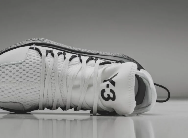 adidas-y-3-kusari-white-black-boost-3-768x561.jpg