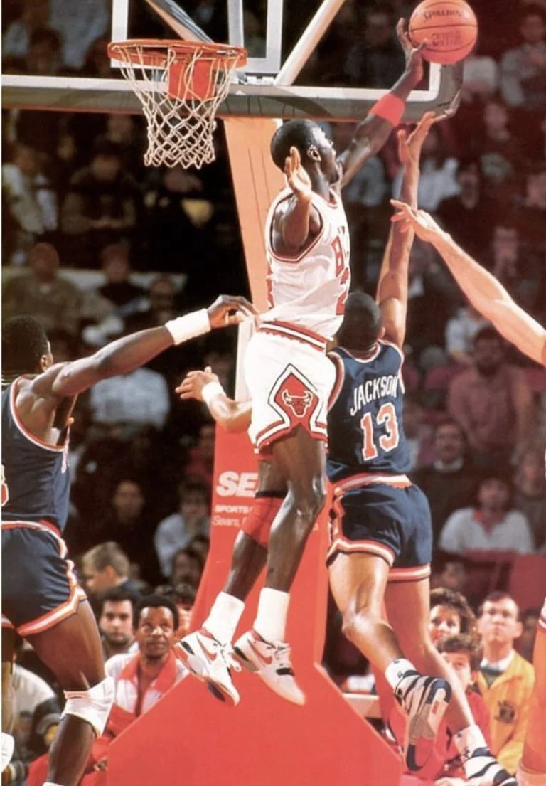 Michael-Jordan-Nike-Air-Trainer-768x1105.jpg