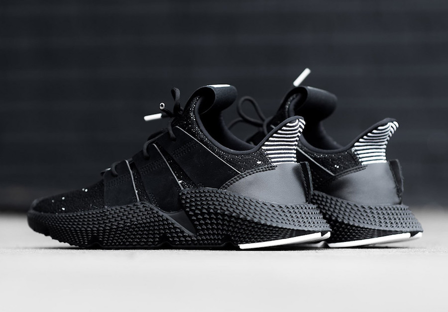 THE ADIDAS PROPHERE “COOKIES N CREAM” 