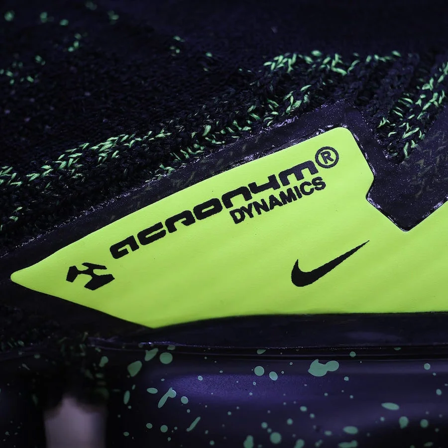 Acronym-Nike-Air-VaporMax-Moc-2-Black-Volt-AQ0996-007-Heel.jpg