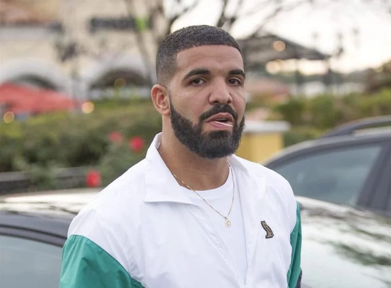 Drake-Wears-adidas-Ultra-Boost-768x566.jpg