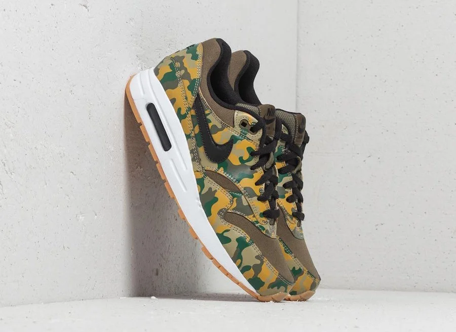 Nike-Air-Max-1-Camo-Print-AR1139-200.jpg
