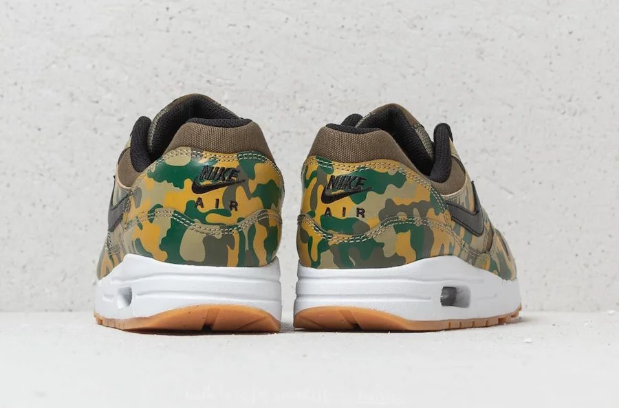 Nike-Air-Max-1-Camo-Print-AR1139-200-4.jpg