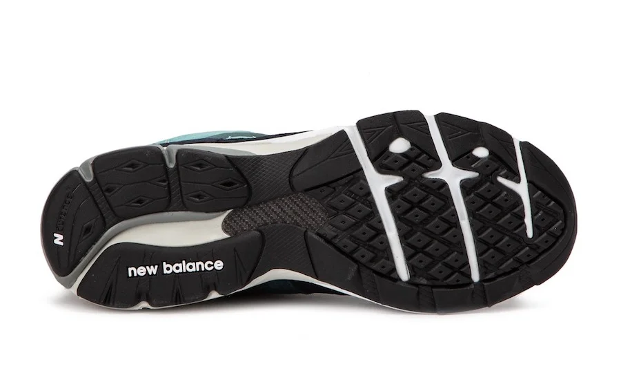 New-Balance-M1500.9-FT-Solway-Excursion-Pack-3.jpg