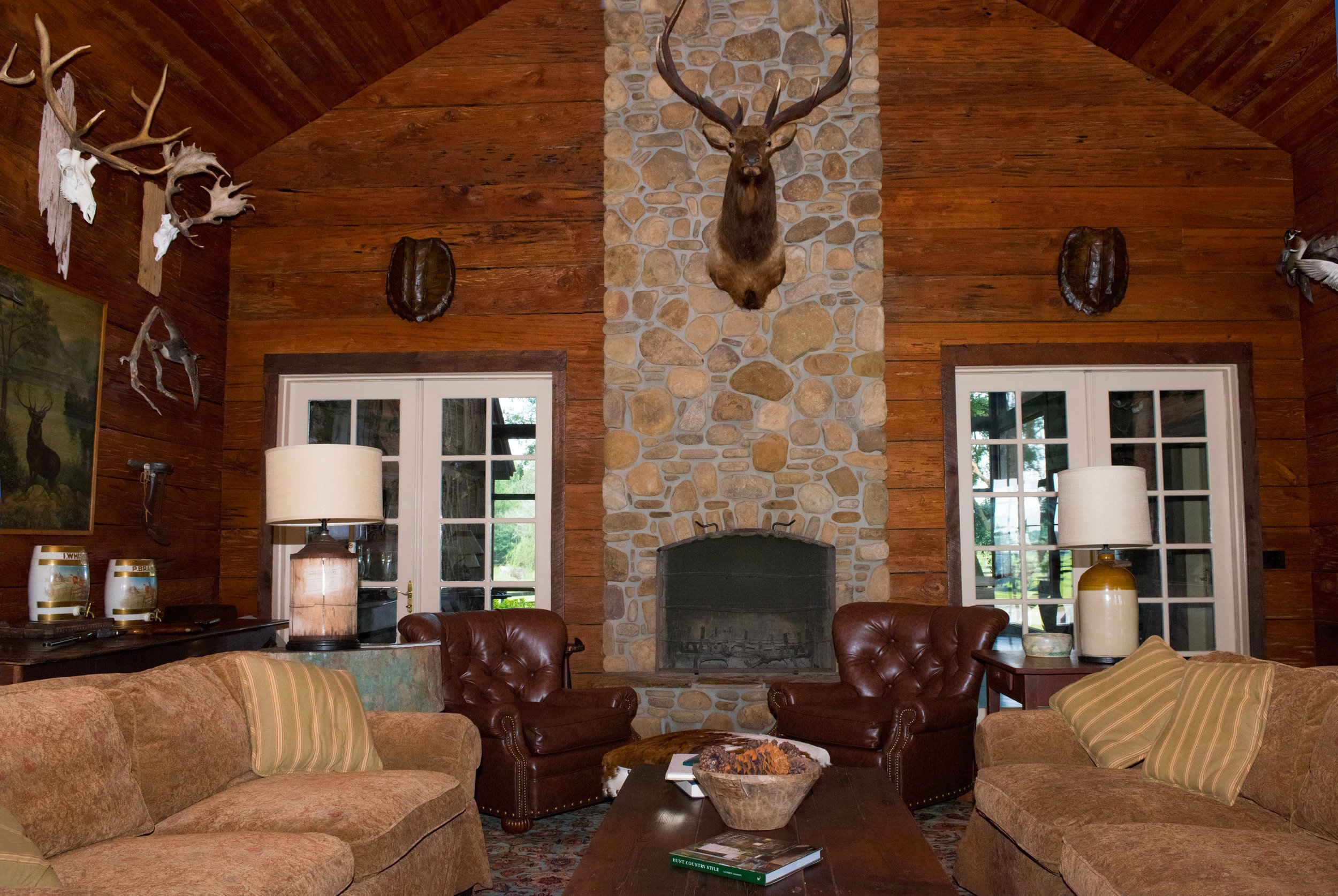 Shadow-Oak-Plantation-Lodge-fireplace.jpg