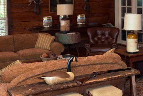 Shadow-Oak-Plantation-Lodge-lounge.jpg