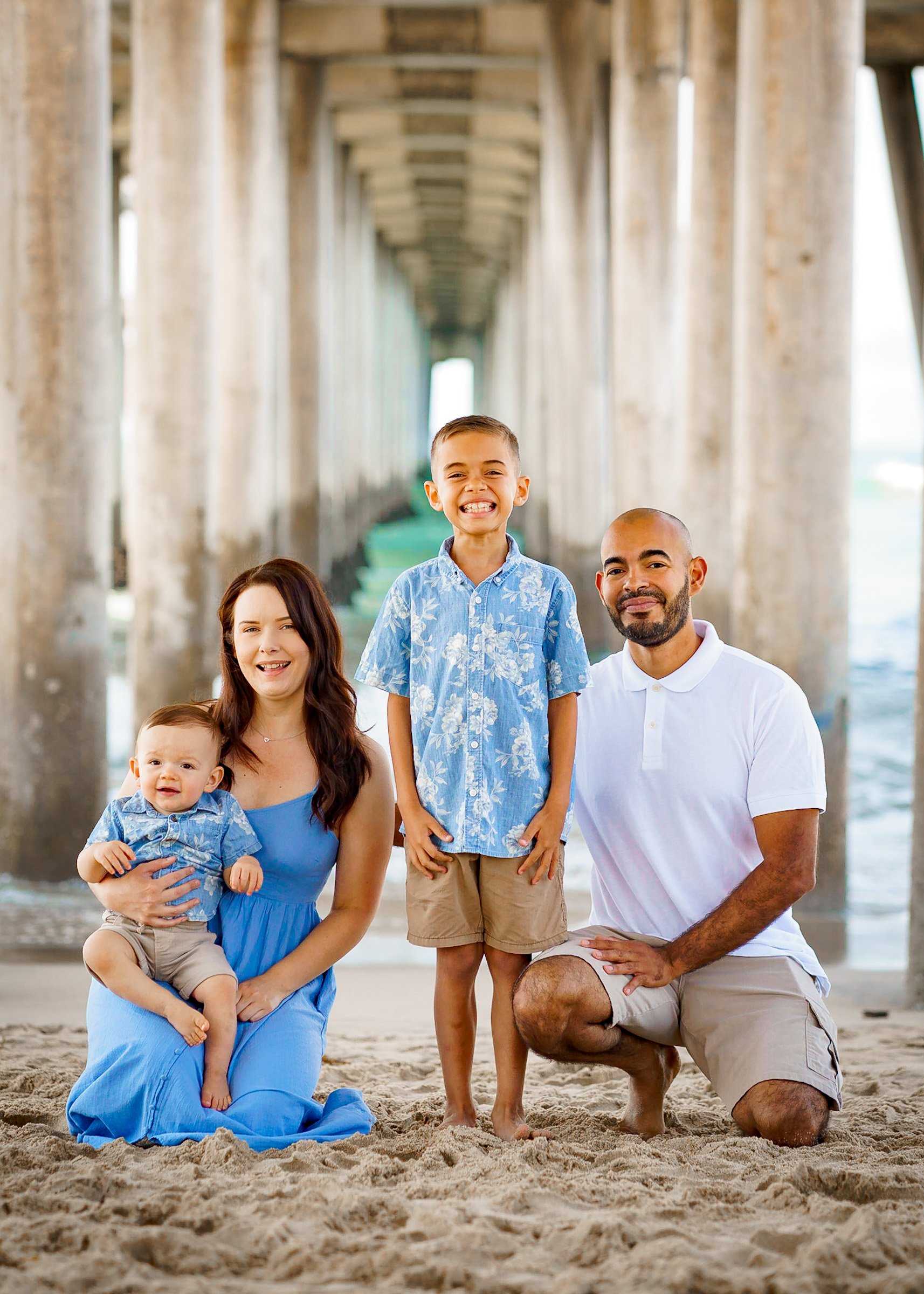 Retelas Family Portraits 121925 Ron Mariano Photography-19.jpg