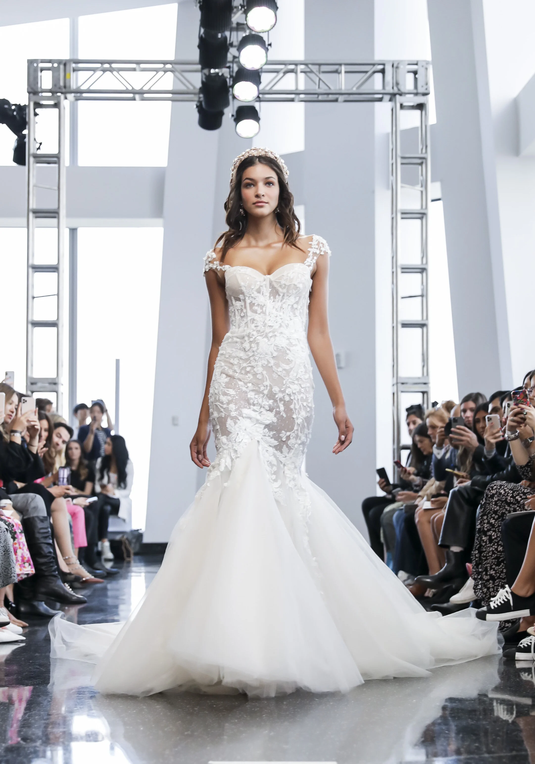 Berta_runway_byCarolineFiss_35.JPG