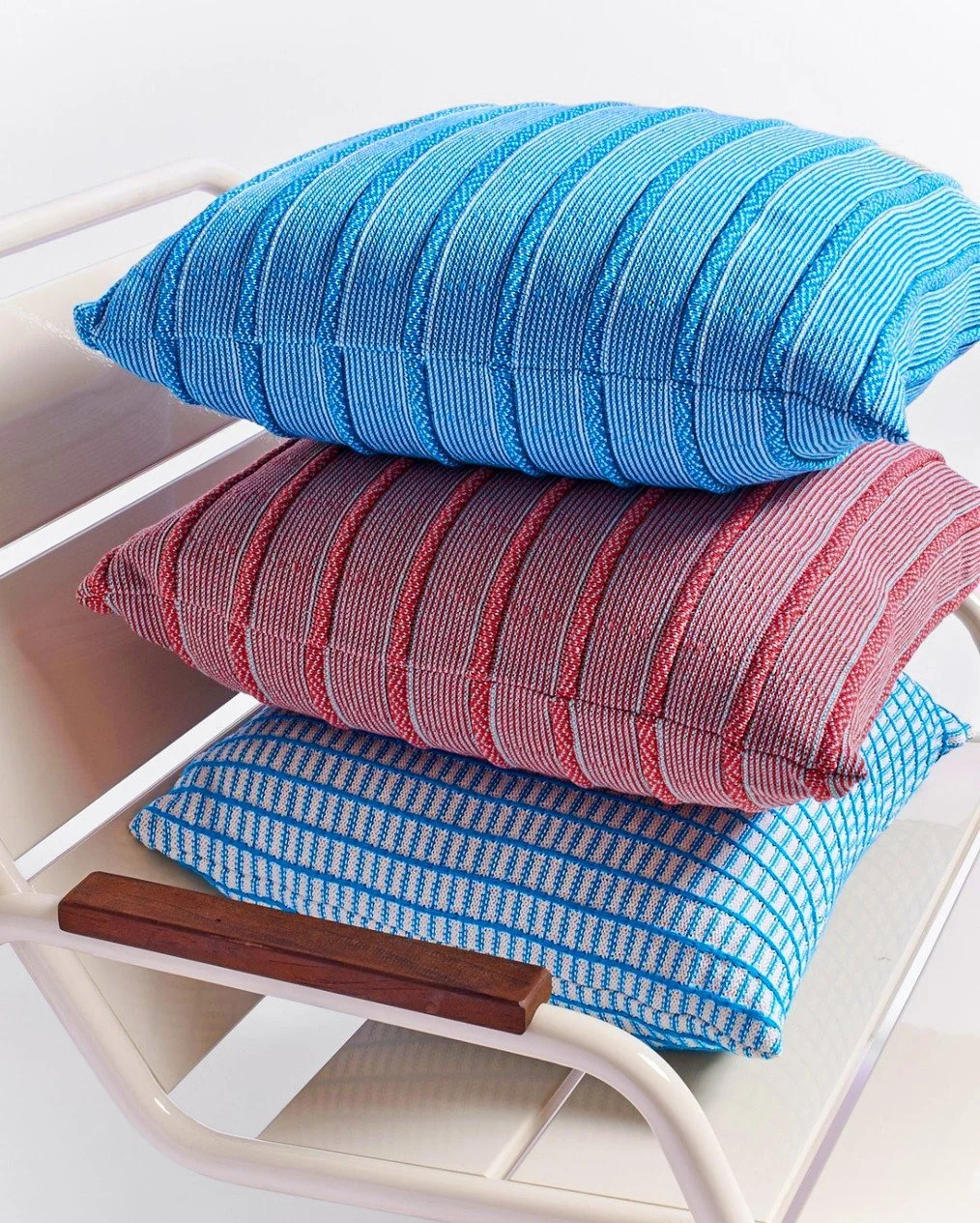 well-made, machine washable contract decorative pillows for simpler and more efficient housekeeping. 

experience in-person: 
NEWH denver
booth #310
june 4th, 2026
hyatt regency denver at colorado convention center

| machine washable pillows &amp; t