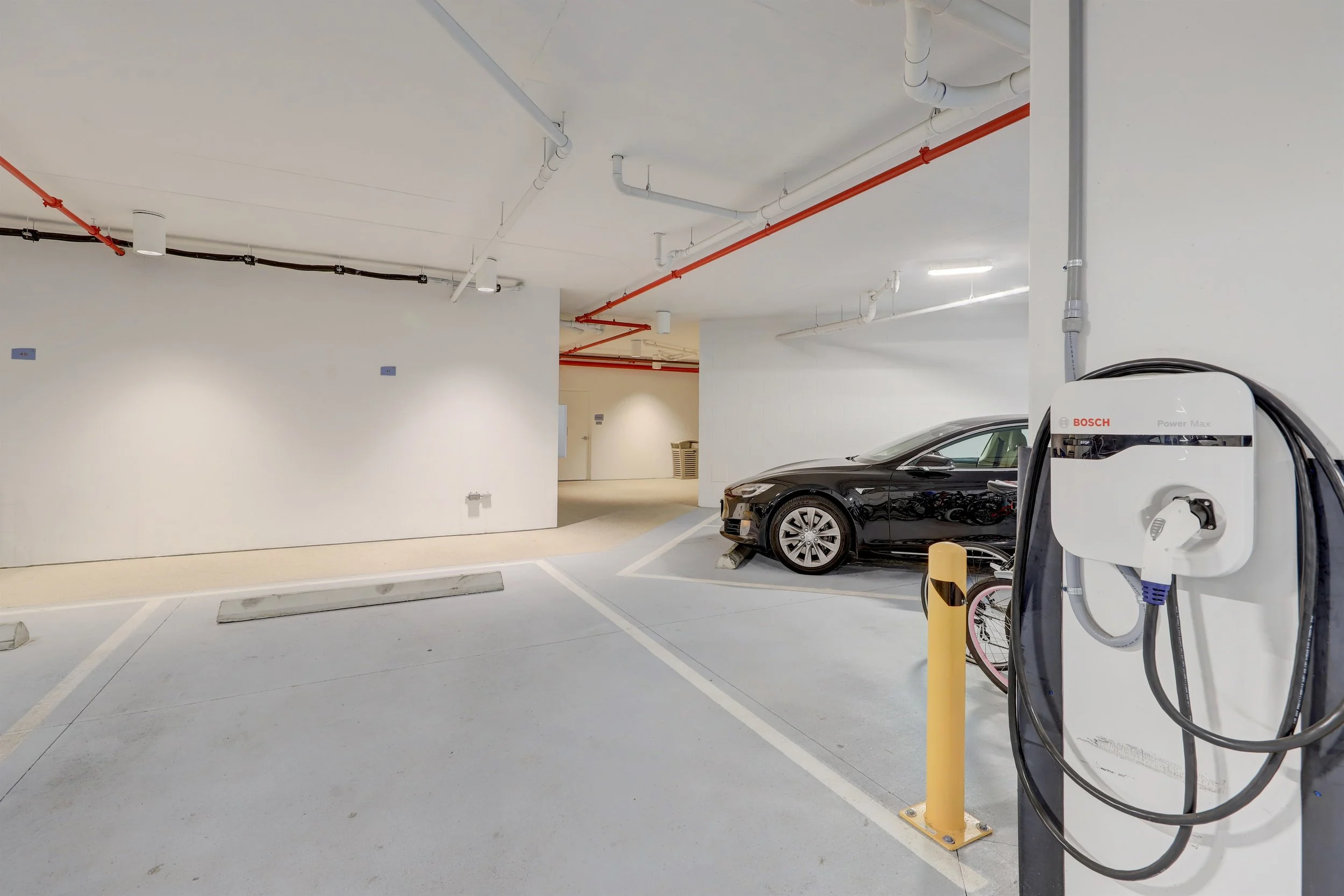 036_Bosch Charging Station.jpg