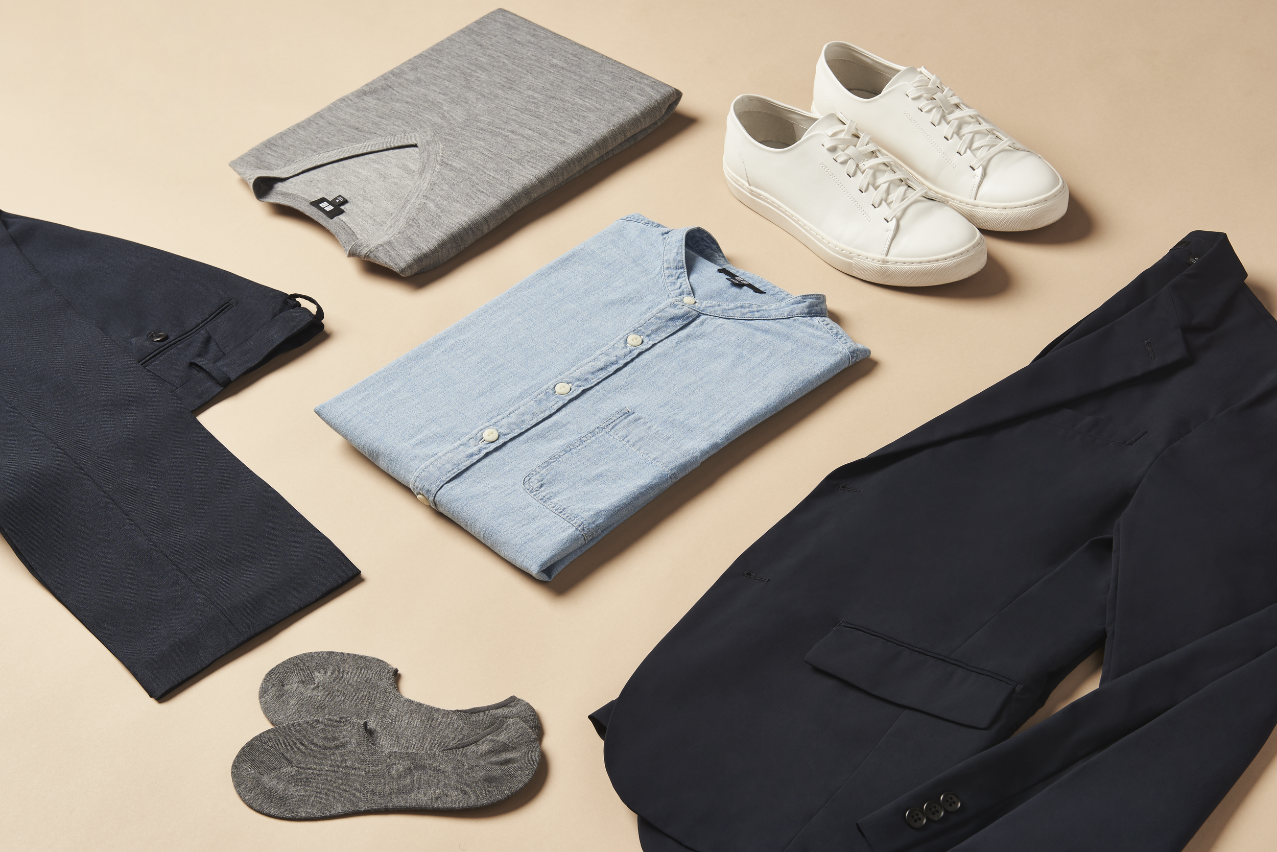 rsz_uniqlo_ss17_flatlay_weartowork_m.png