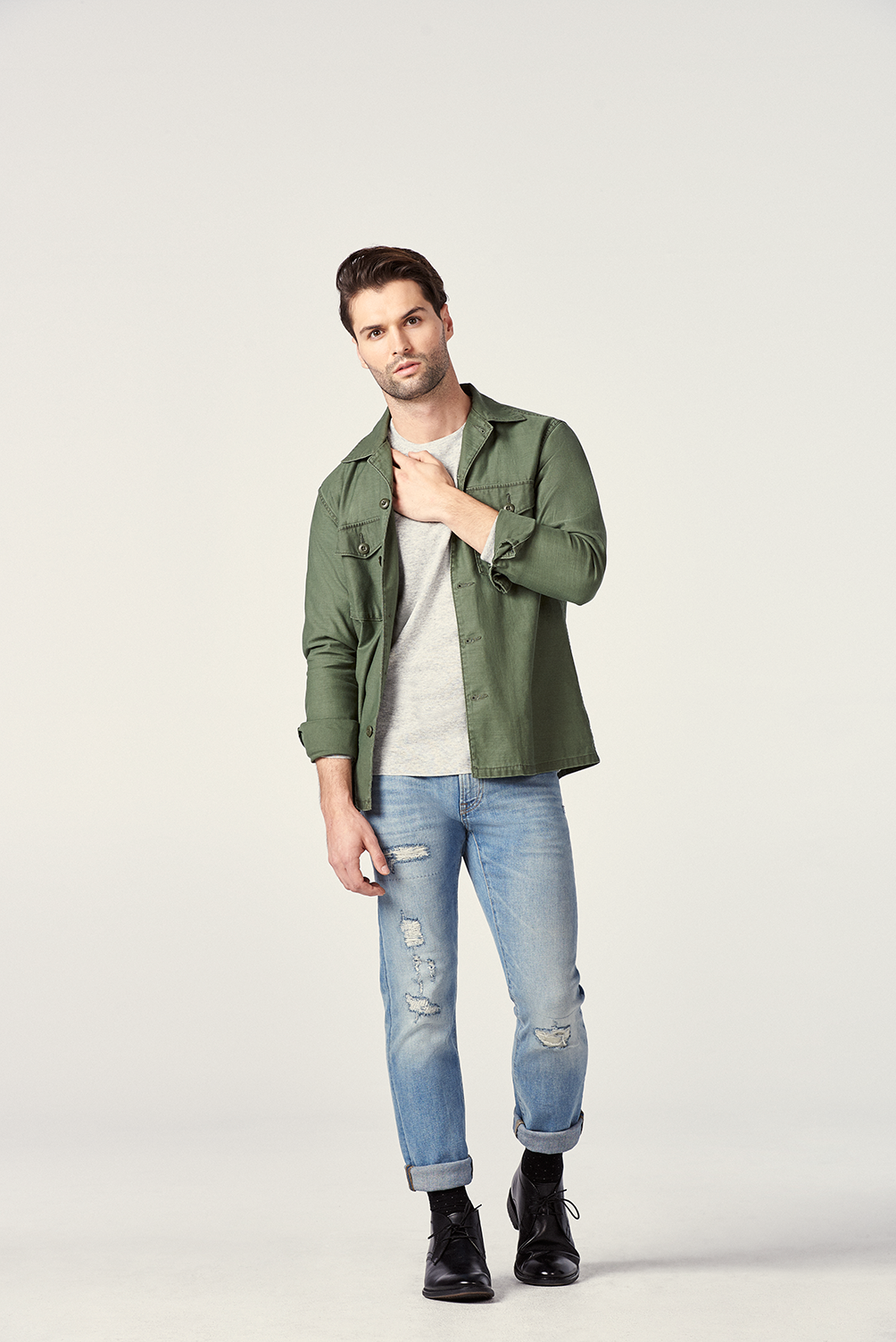 UNIQLO_SS17_UrbanMilitary_M1.png