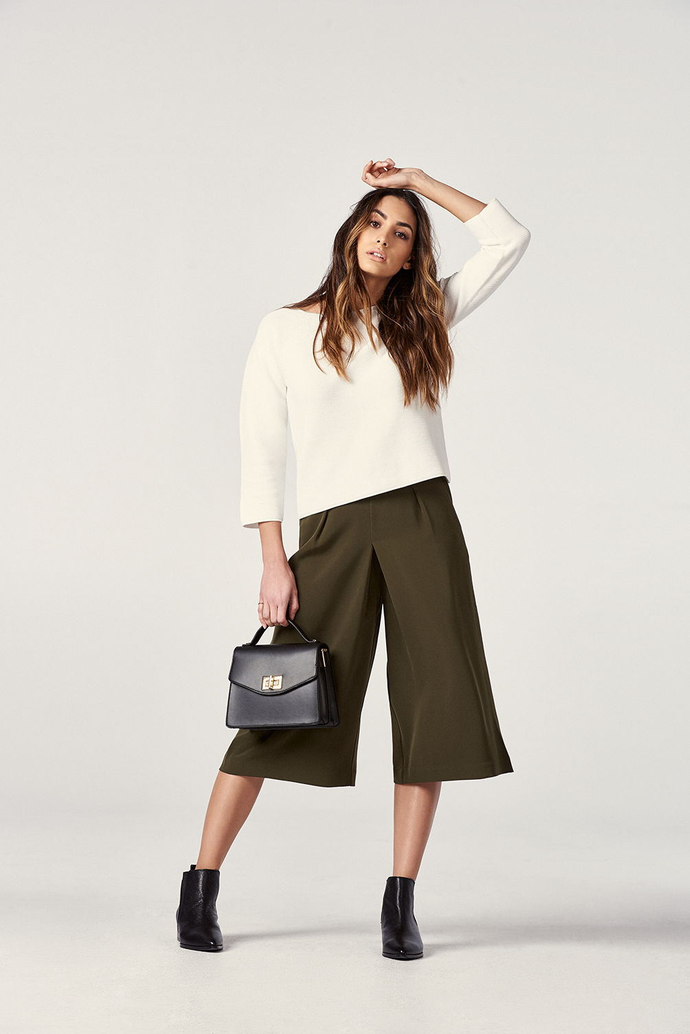 UNIQLO_SS17_Drape_W3.png