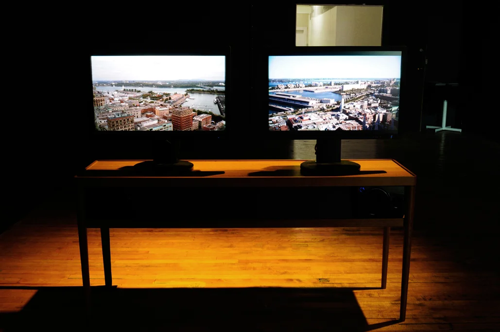 16_004_Install_East_west_MTL_Harbour OL.jpg