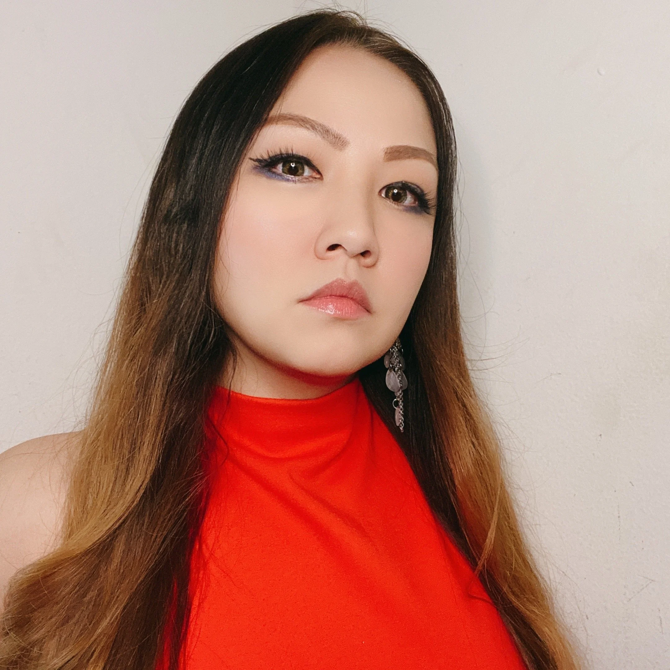 Blue Smoky Eye SS 2021