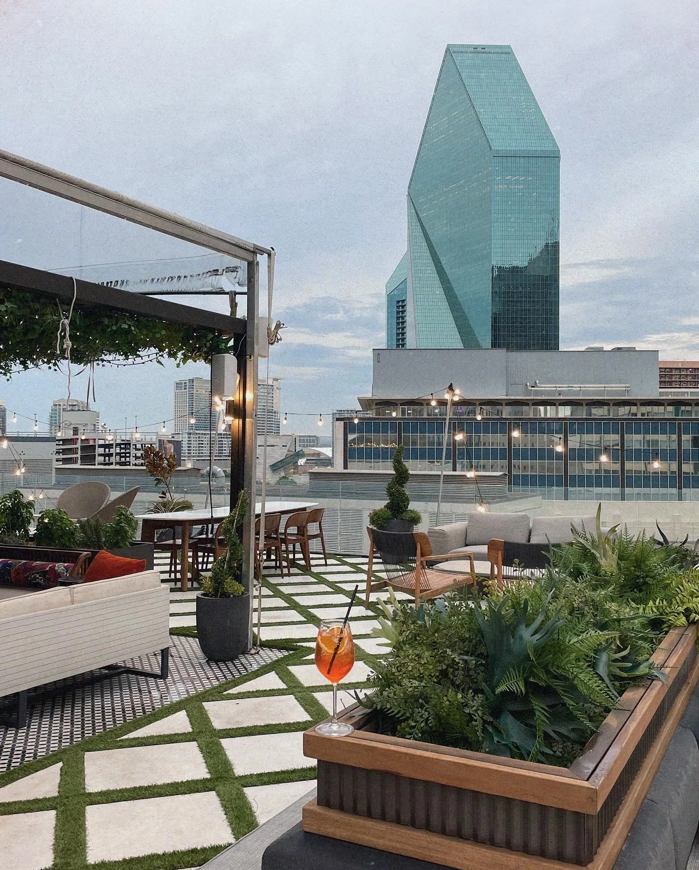 10 Date Night Spots in Dallas