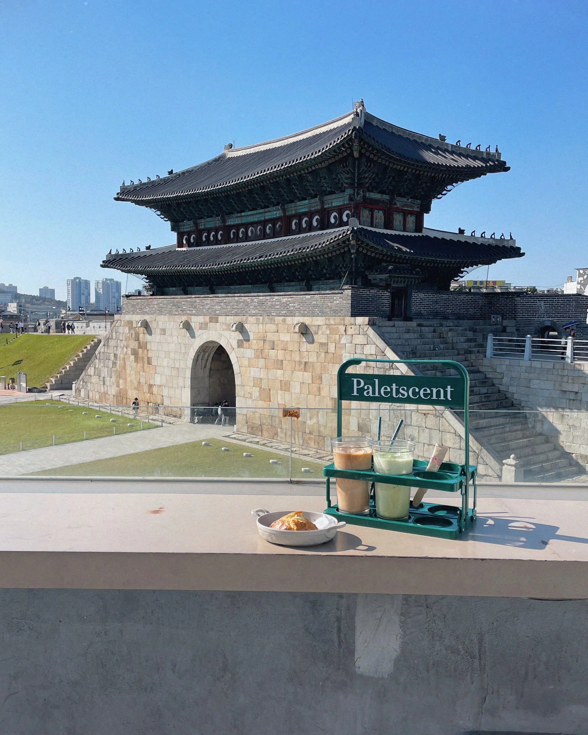 7 Aesthetic Cafes to Visit at Suwon Fortress
