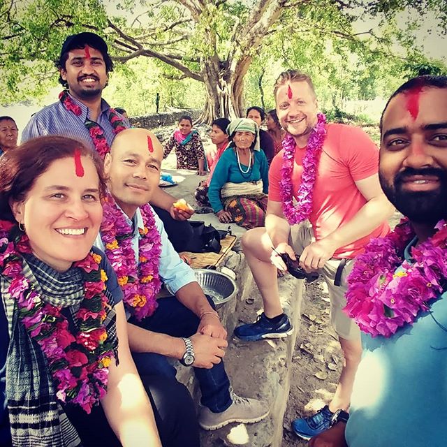 Yesterday Sangsangai Nepal team members Bibek and Kiran, US Director Natasha joined the owner of Everest Fashions Maheshwor Shrestha and photographer @jcarterrinaldi in Ramechhap.

We discussed employment opportunities to gauge the interest of the vi