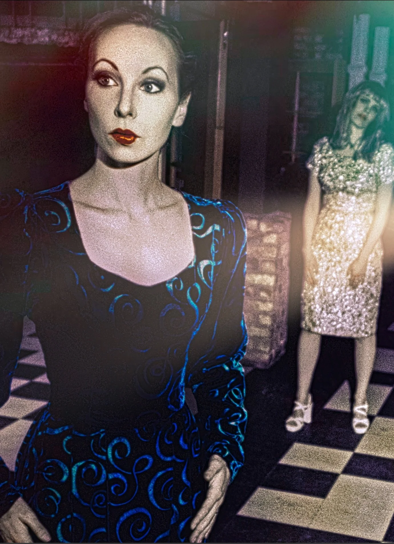 5. MadAliciaCloseupHauntedHotel.jpg