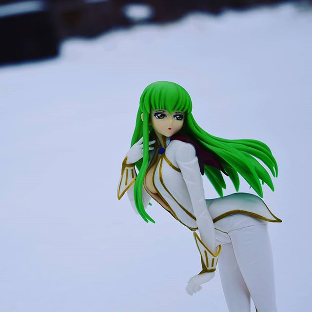 &quot;Lelouch, do you know why snow is white? Because it's forgotten what color it's supposed to be.&quot; Figure: C.C. Pilot Suit EXQ Figure by Banpresto

#anime #animefigures #otaku #codegeass #cc #snow #figurephotography