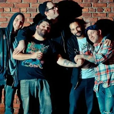 IYL Singles: Iron Chic