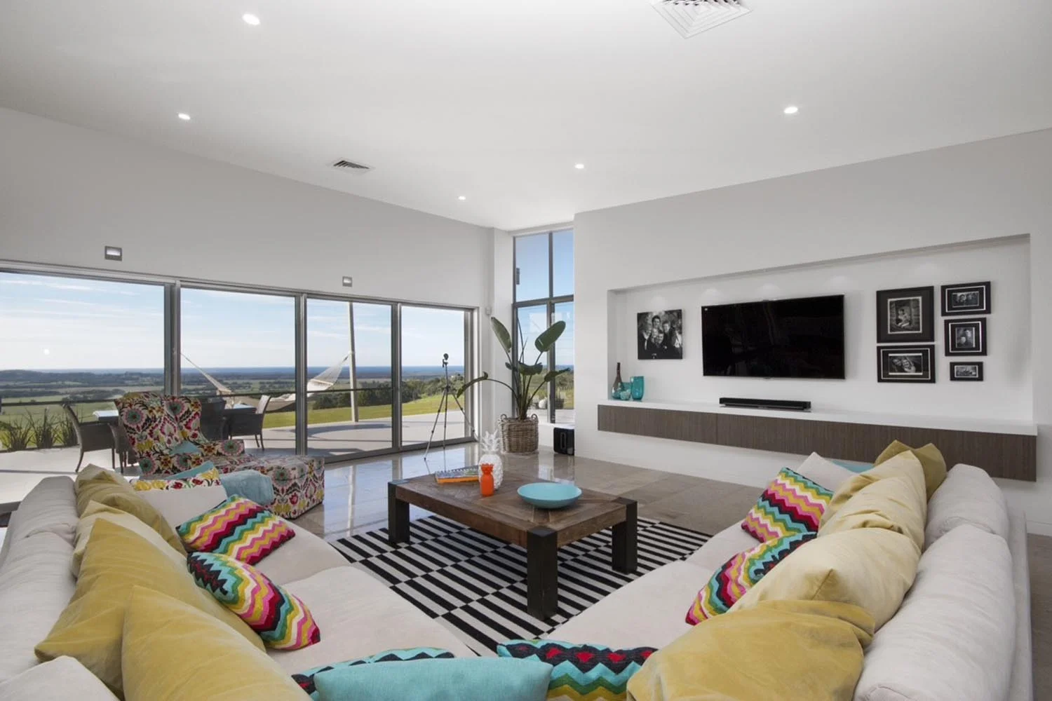 lounge-room-web.jpg