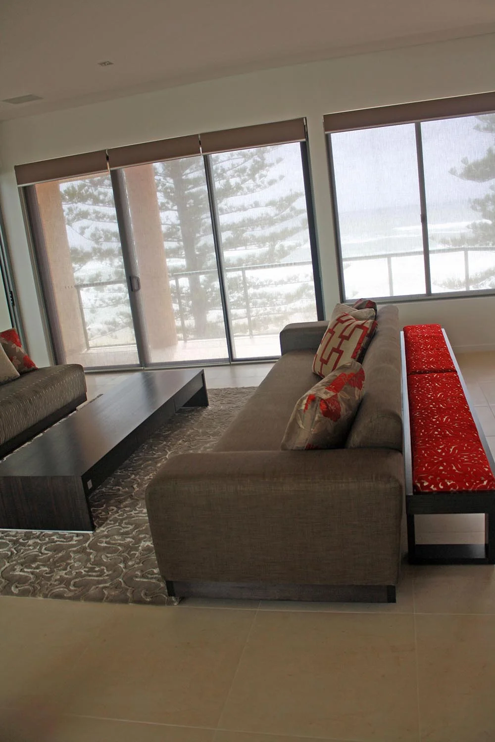 lounge-room-design-maimi.jpg