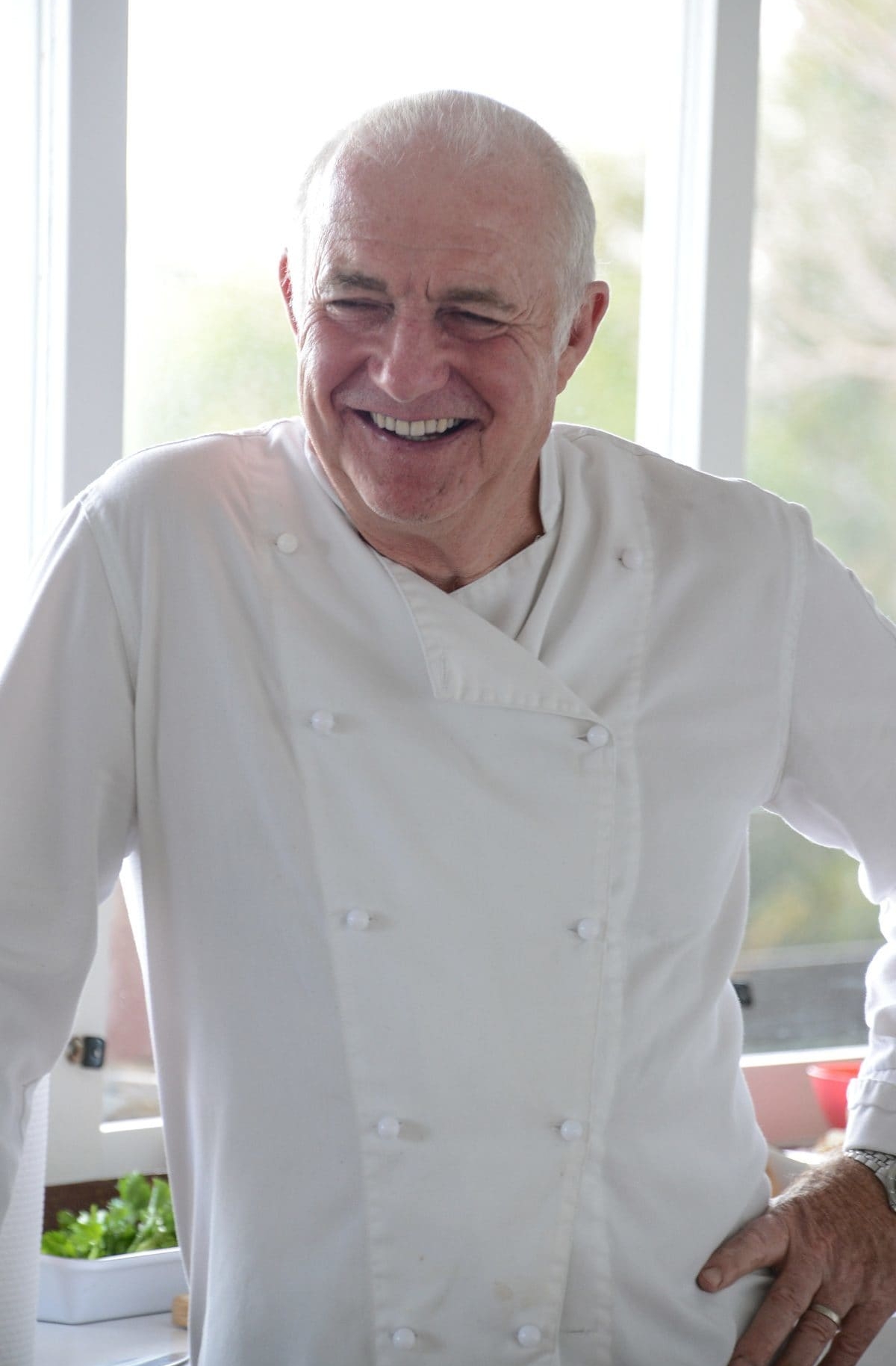 Rick-Stein-MaLarge_trans_NvBQzQNjv4BqKL3nAFfX3wO4ECa78Mbzi1bYXYR_xuJXD7VEzizpMy4.jpeg