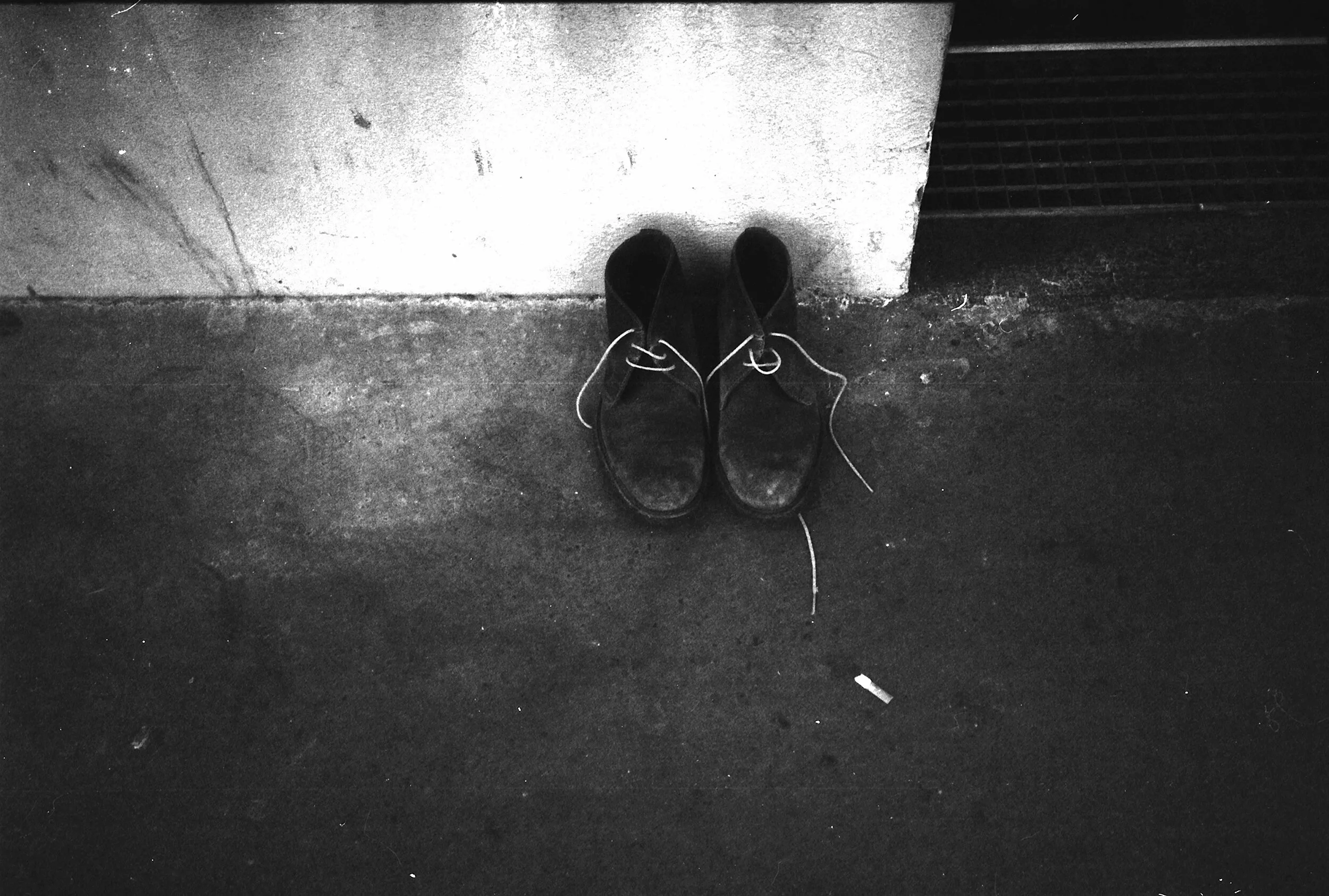 paris street shoes.jpg
