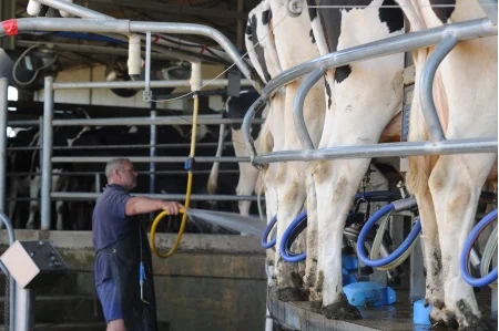 Farm Weekly, August 9 2016