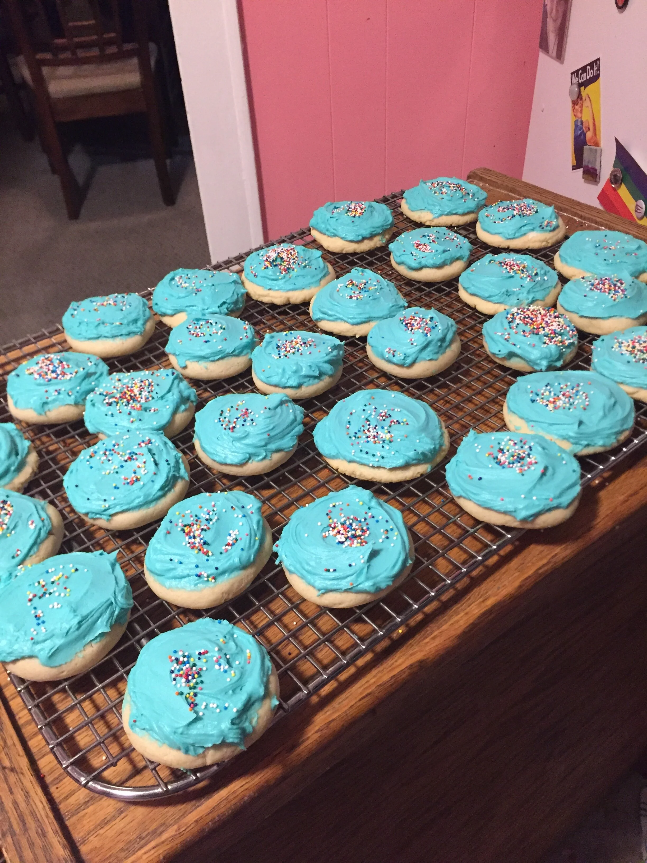 Sour Cream Frosted Cookies Lofthouse Style
