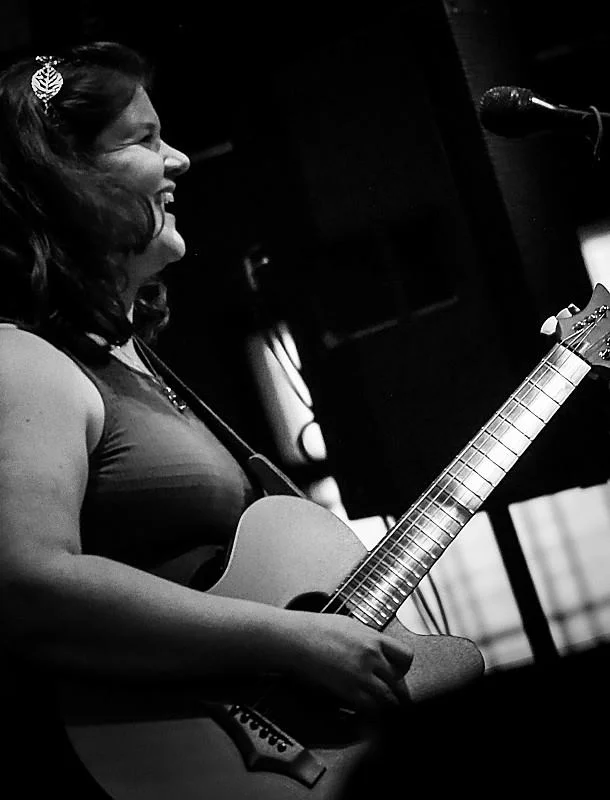 Lvl to the Room reviews "This Could Be Love"