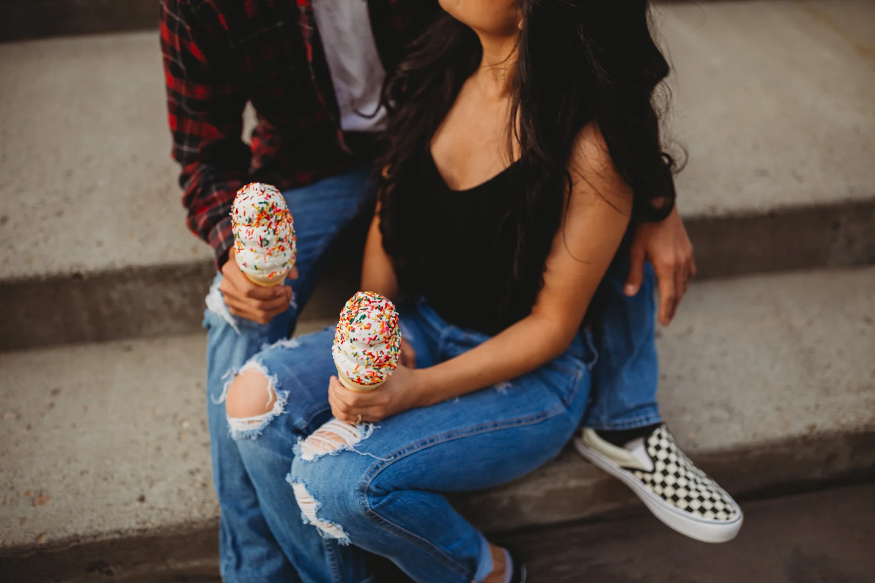 downtown-great-falls-montana-couples-session-2.jpg