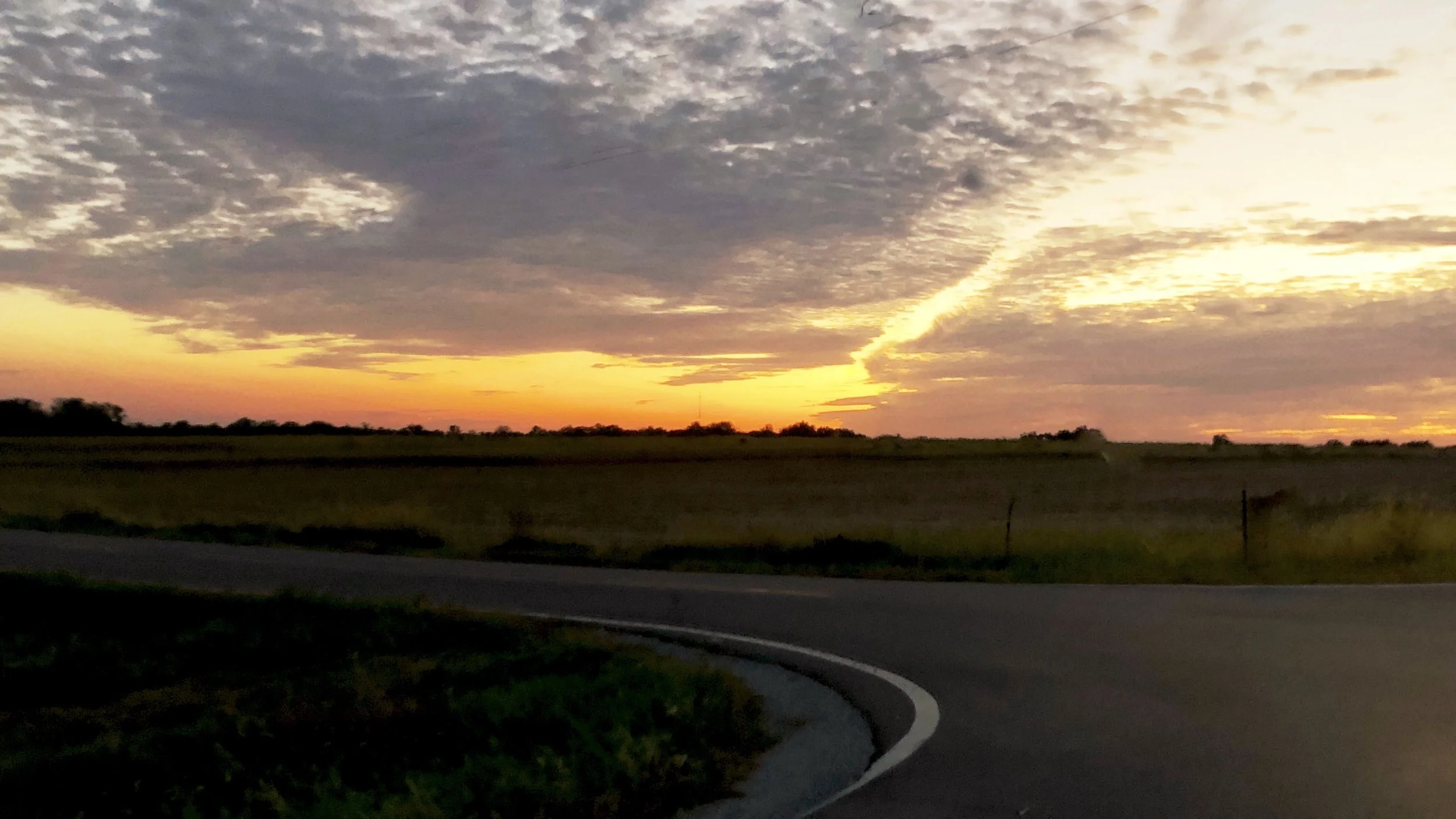 Photo by Teresa somewhere between Urbana and Piqua, Ohio.